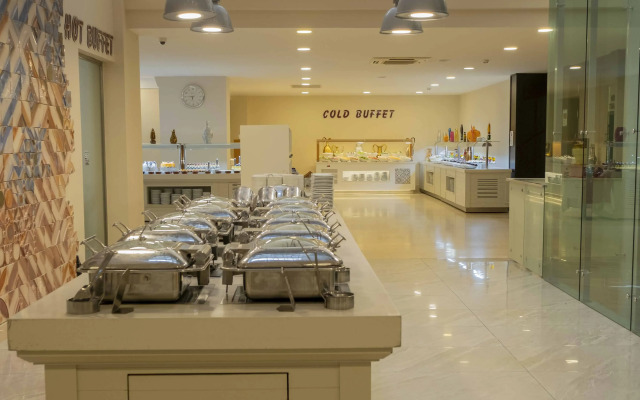 Sealife Buket Resort & Beach Hotel – All Inclusive