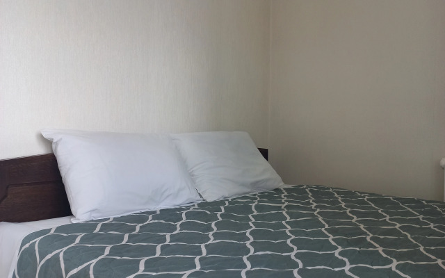 Ivory House Apartments