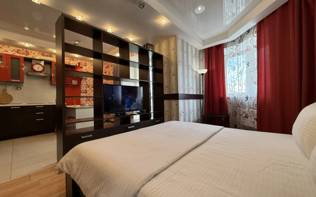 Tut Khorosho Na Surikova 53a 7 Flat