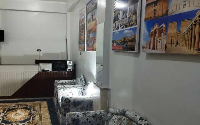 Grand Square Luxor Hostel
