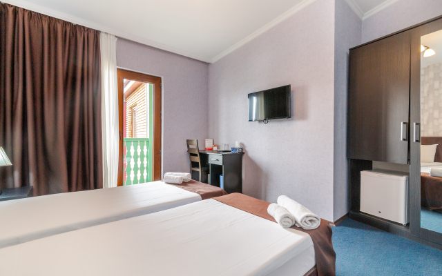 Merlin Hotel