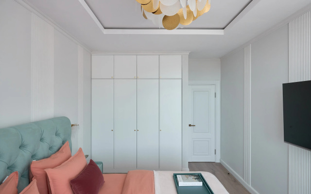 Lyuks Moriel Flat