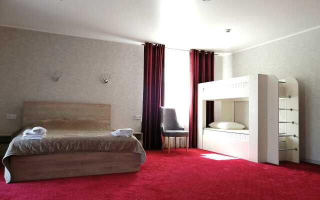 Отель Ривьера