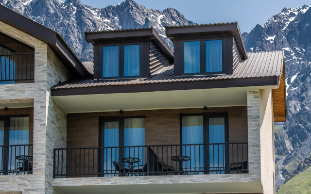 Residence Kazbegi Hotel