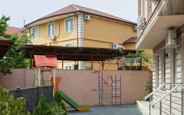 InLife Apartments