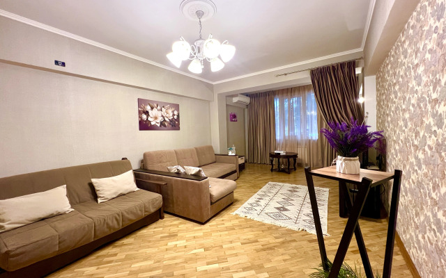 Апартаменты с Великолепной Локацией  в Центре Города Сочи