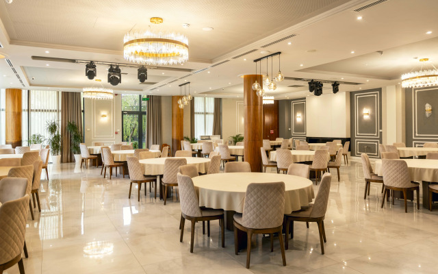 Курортный отель Mosavali