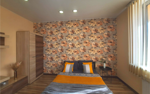 The Loft Yubileyny 68-1 Apartments