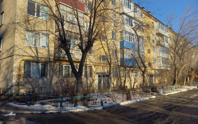 Zvyozdnoye Trio Flat