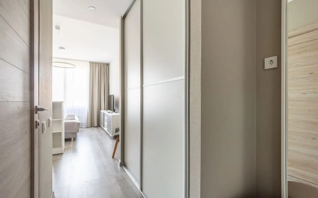 S Otlichnym Vidom Na Gorod Pryamo U Metro Apartments