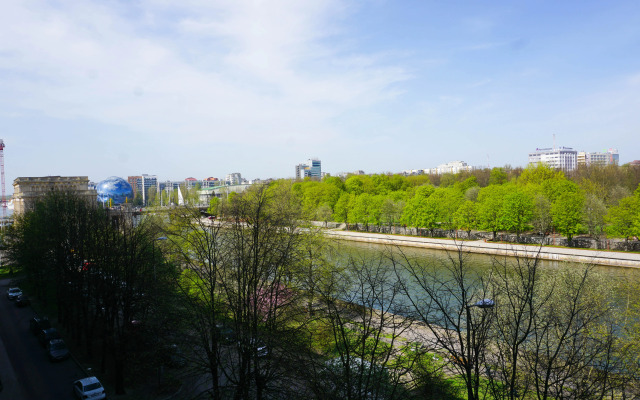 Апартаменты с Видом на Остров Канта