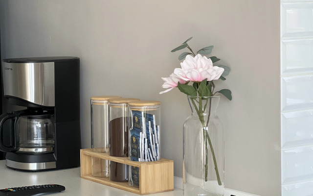 Квартира с видом на старый парк