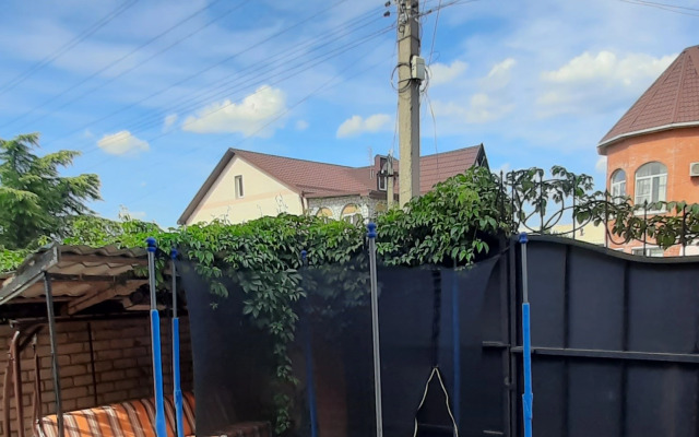 Na Pryamoi Guest House