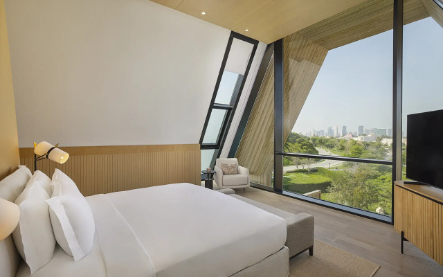 Katara Hills Doha, LXR Hotels & Resorts