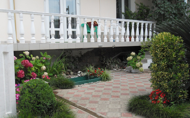 Mishel Private House