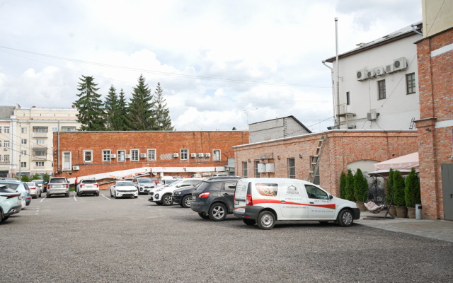Hotel Gubernator`