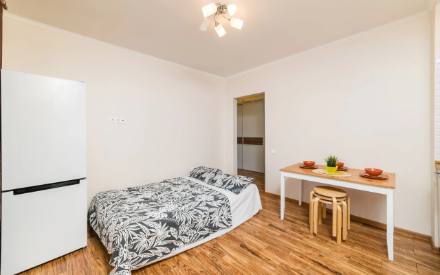 Na Ulitse Khakima 33 Flat