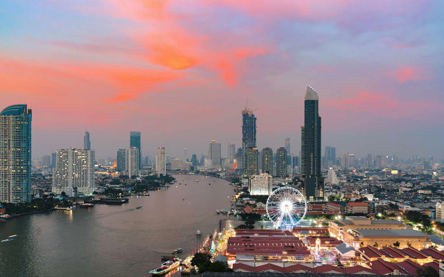 Riverfront Bangkok Apartments