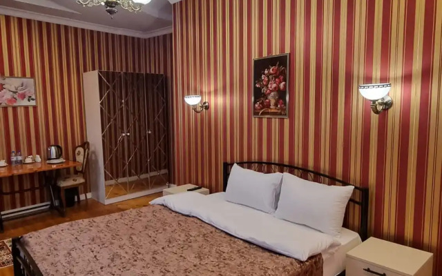 Retro Art Boutique Hotel