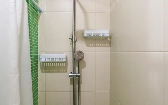 U Morya S Basseinom v ZhK Solnechnyij apt18 Apartment