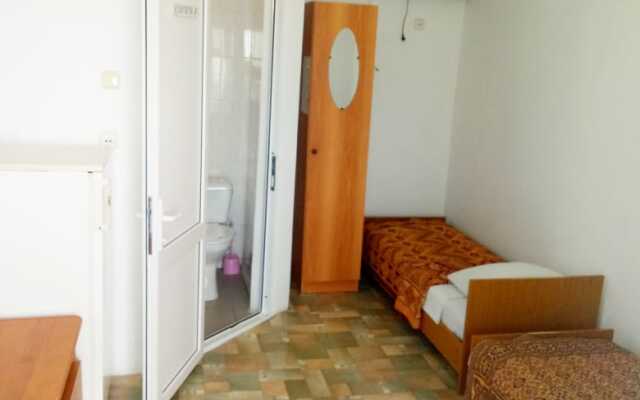 Aura Guest House