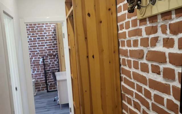 Апартаменты Логово Румс Двухкомнатные Пятиместные