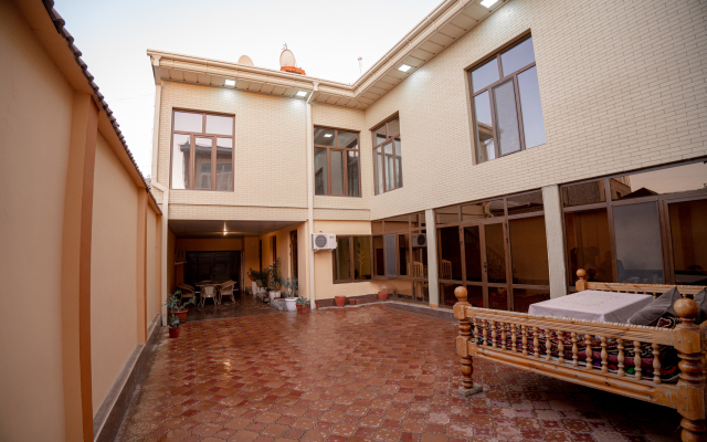 Hayat Guest house