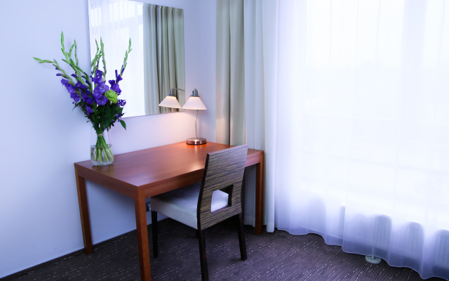 Academic Hotel