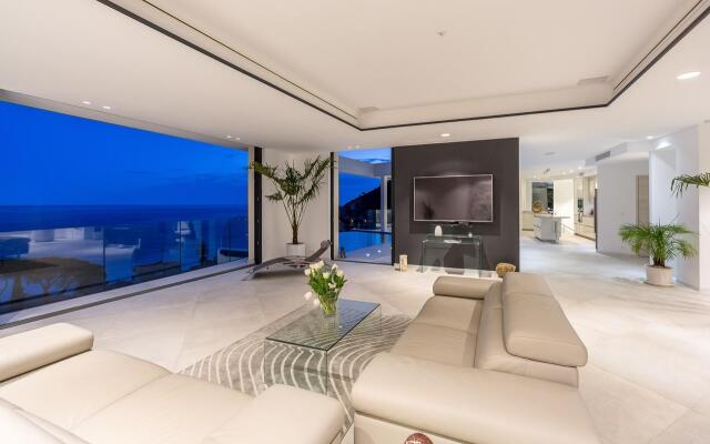 Paradise Villa