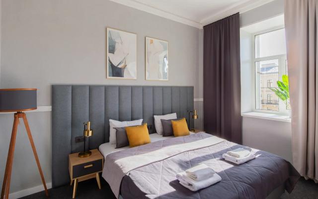 Lopatin Nevsky 100 Hotel