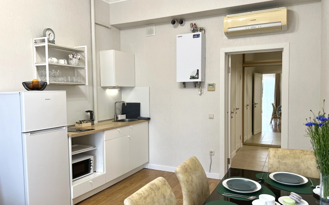 Na Internatsionalnoy 3/1 Apartments