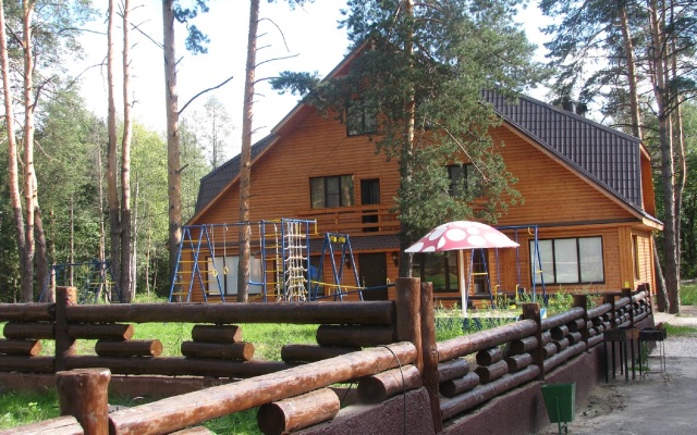 Russkiy Les Hotel