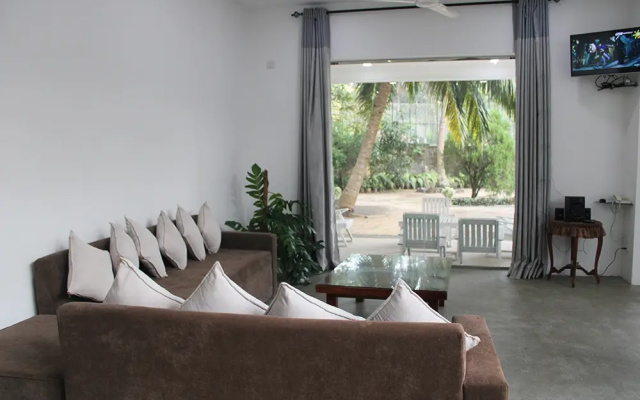 Гостевой дом Savendro Villa Hikkaduwa