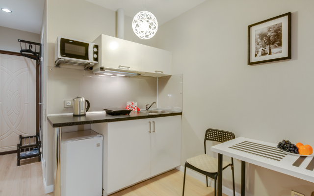 Rotas on Chaykovskogo 36 Guest House
