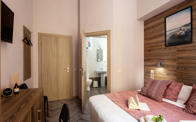 Otelburg Rybinshteina 23 Hotel