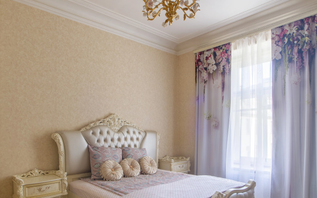 Квартира на Рубинштейна 4