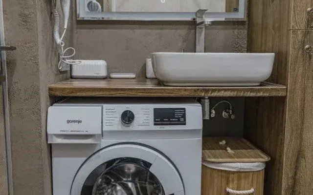 Апартаменты на Набережной 75к2 (710.2)