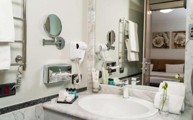 Best Western Plus Congress Hotel