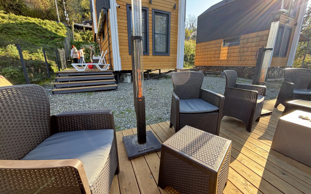 Частный дом у леса