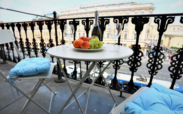 Апартаменты 1 Невский Проспект 81