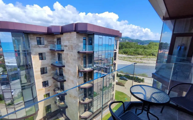 Uyutnyje S Balkonom Ak Morskoy Bereg Apartments