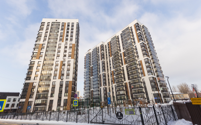 Na Akhmetzyanova 3 Apartments