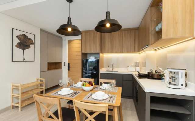 Апартаменты Lakeside Residences 2 bedrooms 1709
