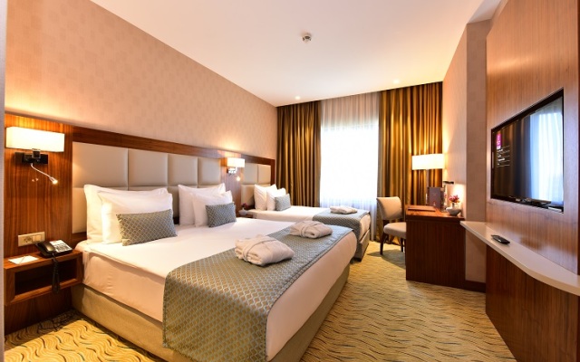 Clarion Istanbul Mahmutbey Hotel