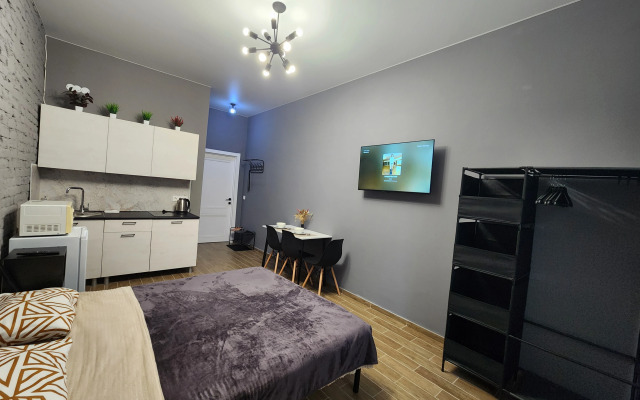 Квартира cтудия в стиле лофт в историческом здании