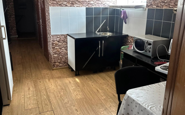 V Tsentre Kazani Lodging House