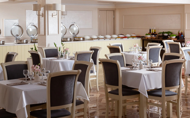Democratia Ultra All Inclusive Family Hotel
