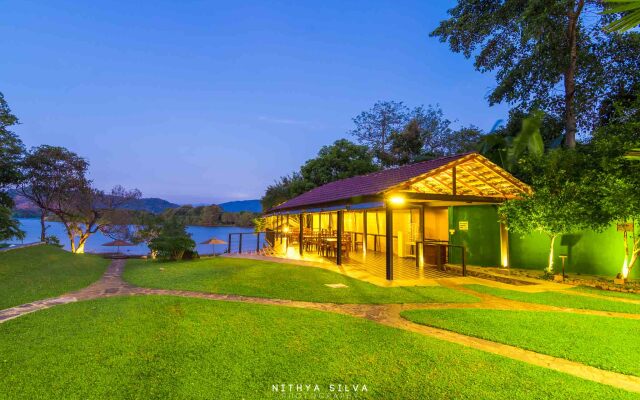 Mapakada Village Hotel
