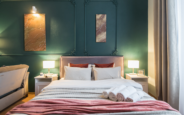 Квартира GM Apartments в Сталинской высотке