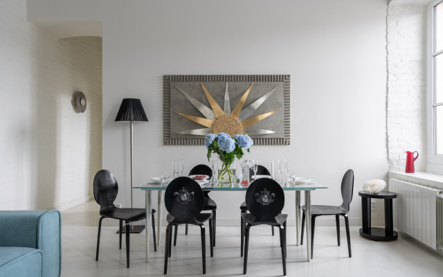 Квартира четырехкомнатная на Почтамтском